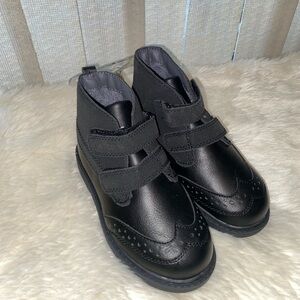 Carters black boots toddler 11